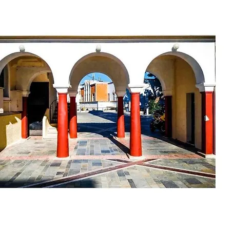 The Loft Beyond The Sea, 3 Storey Residence, 67 Mandilara Casa vacanze *