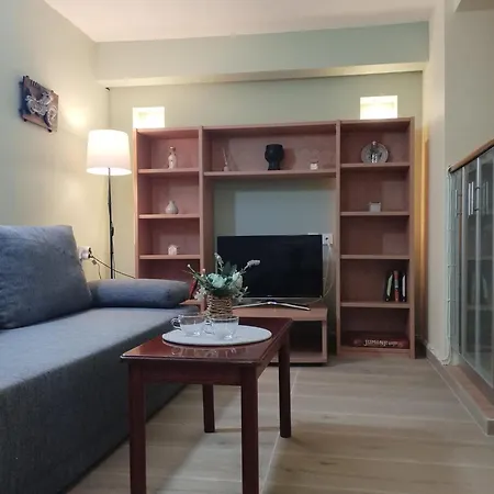 Holiday home The Loft Beyond The Sea, 3 Storey Residence, 67 Mandilara