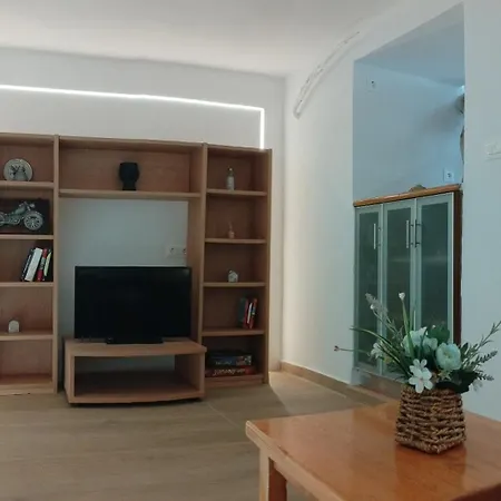 Case de vacanță The Loft Beyond The Sea, 3 Storey Residence, 67 Mandilara