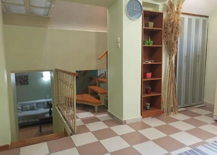 The Loft Beyond The Sea, 3 Storey Residence, 67 Mandilara *