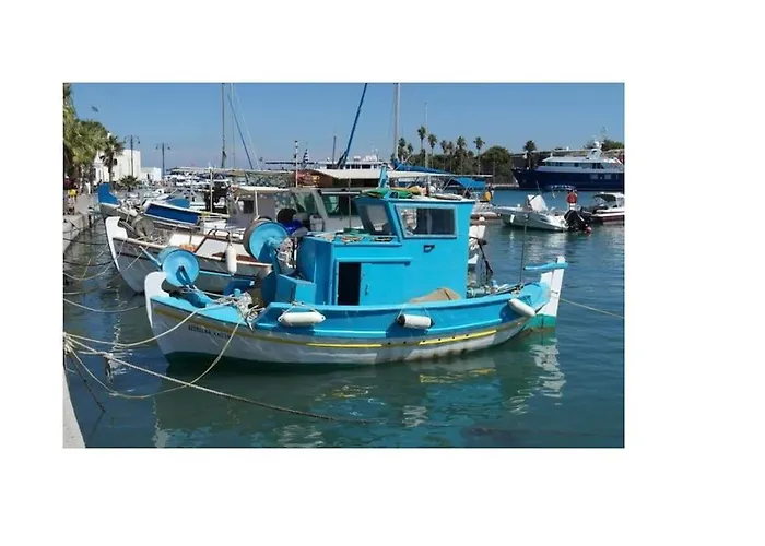 The Loft Beyond The Sea, 3 Storey Residence, 67 Mandilara Tatil Evi *