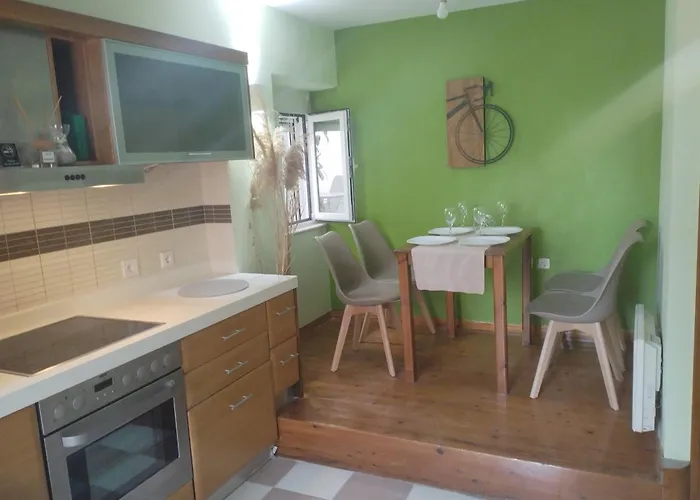 The Loft Beyond The Sea, 3 Storey Residence, 67 Mandilara Tatil Evi İstanköy